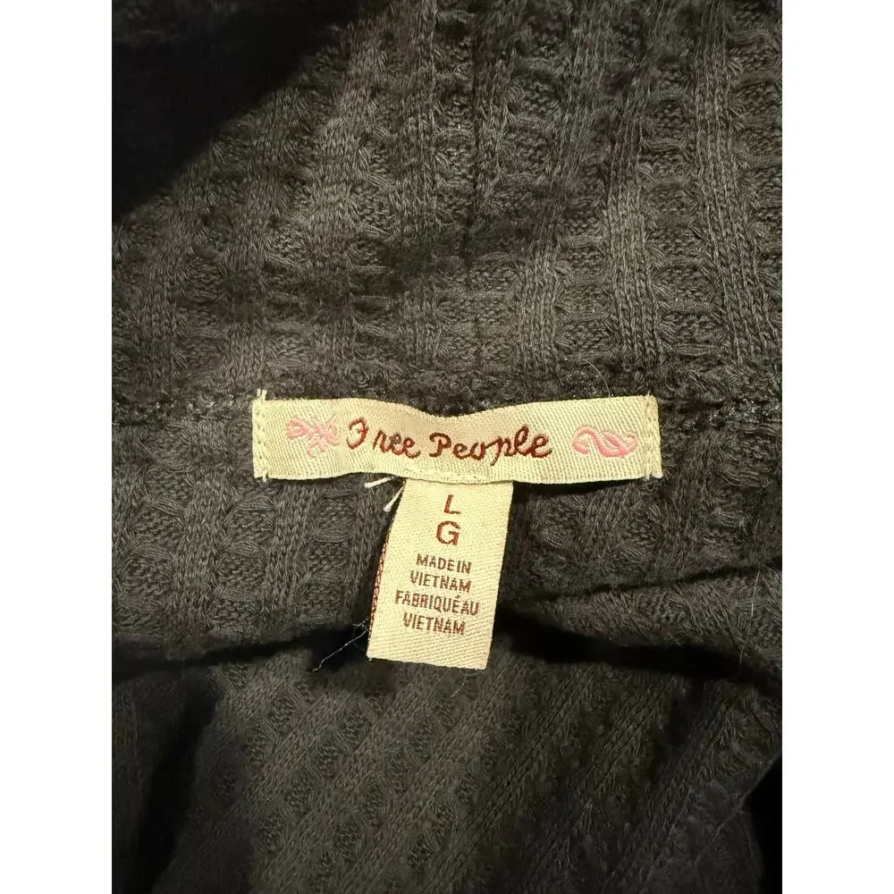 Free People Women’s Waffle Knit Turtleneck Top Size L